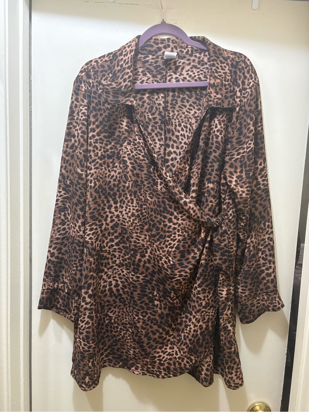 Time and Tru Leopard Print Satin Wrap Robe in Brown and Black